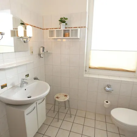 Apartment Strandresidenz Brandenburg Whg 32 Mit Balkon Goehren (Ruegen)